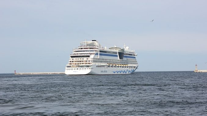 Výletní loď AIDAdiva, Gdyně (Gdynia)