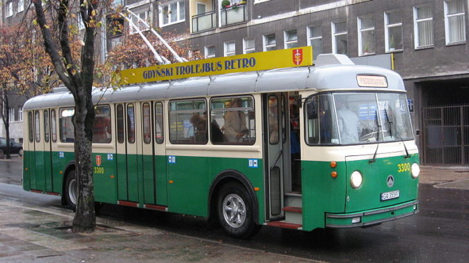 trolejbus-Saurer_4IILM-wc-cc-Filque Trolejbus Saurer ST4IILM, v Gdyni